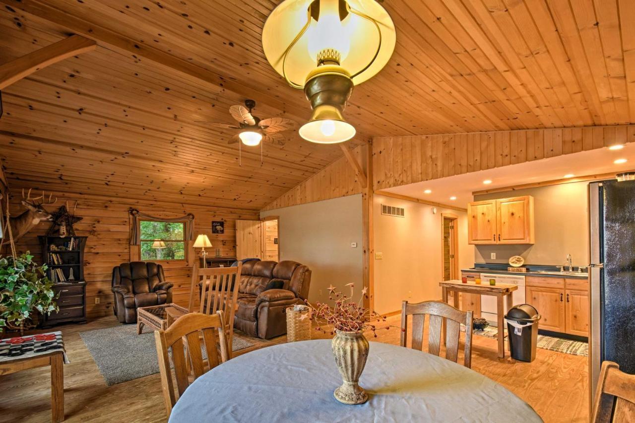 Cozy Amish Country Cabin On Shipshewana Lake! Buitenkant foto