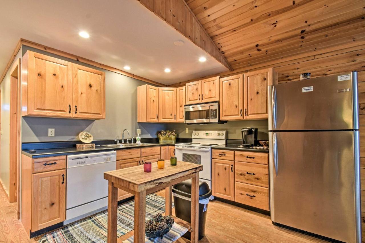 Cozy Amish Country Cabin On Shipshewana Lake! Buitenkant foto
